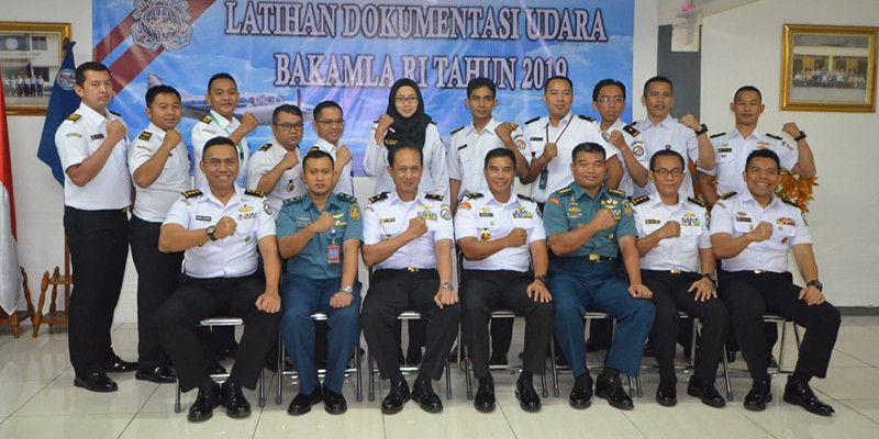 Bakamla RI/IDNCG Gelar Latihan Teknik Fotografi Pemotretan dari Udara