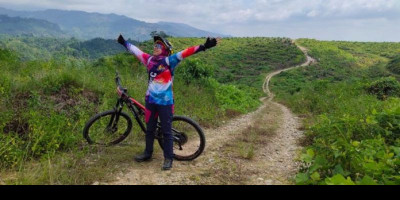 Sosok Wanita Berani, Andi Tenri Ampa Menantang Matahari
