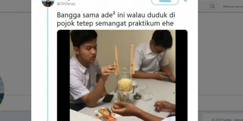 Aksi Kocak Anak-Anak SMA, Praktikum Kimia Sambil Masak Mie Instan