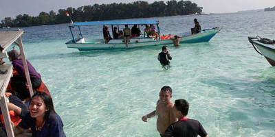 Liburan Imlek di Kepulauan Seribu