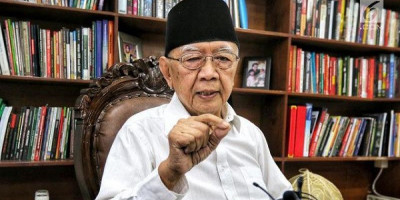 Doa Komnas HAM untuk Mendiang Gus Sholah 
