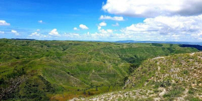 Sumba: Negeri Seribu Bukit