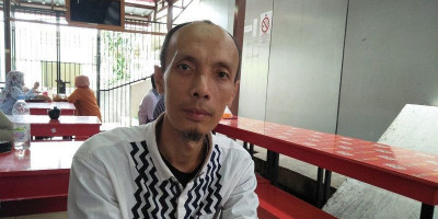Kisah Dian Ardian Tujuh Tahun Menagih Janji Pemprov DKI