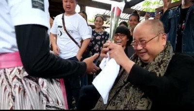 Peringati 30 Tahun Pengabdian, MURI Gelar Bakti Sosial di Kampung Sumur