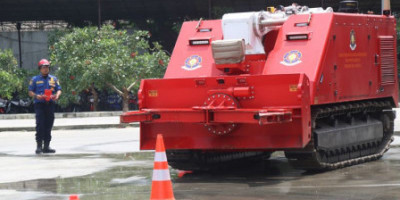 Ini Kecanggihan Robot Pemadam Kebakaran Milik Pemprov DKI