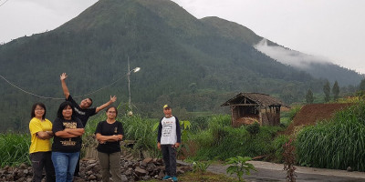  Gunung Andong Selalu Ramai di Akhir Pekan