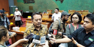 Revitalisasi TIM Cacat Prosedur, DPR Panggil Anies Baswedan 