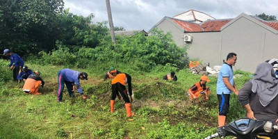 Jumat Bersih di Pulau Untung Jawa 