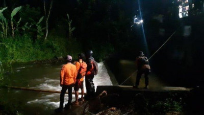 Tiga Siswa Terbawa Arus Sungai Sempor Belum Ditemukan 
