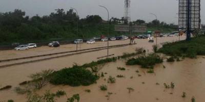 Sejumlah Ruas Tol Terdampak Banjir