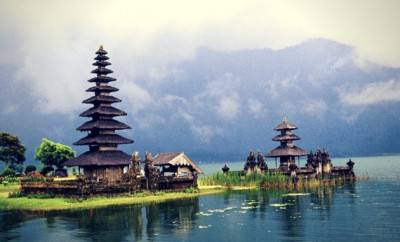 Berburu Surga Wisata di Pulau Bali 