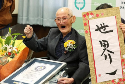 Watanabe, Pria Tertua di Dunia Tutup Usia  
