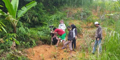 Dua Titik Rawan Longsor di Lereng Gunung Padang