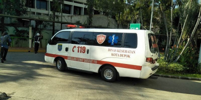 2 Ambulans Diduga Angkut Pasien Corona Datangi RSPI Sulianti Saroso