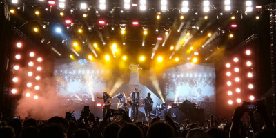 Scorpions Tetap Menyengat di Atas Panggung