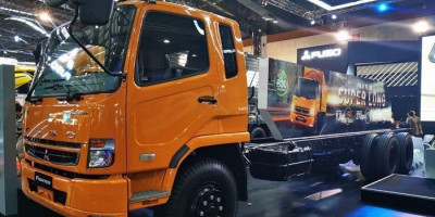Varian Fighter Terpanjang dari Mitsubishi Fuso Resmi Luncurkan 