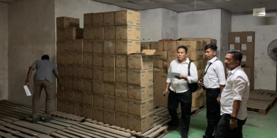 Polisi Sita Ribuan Masker Ilegal di Batam