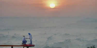Jangan Mengaku Romantis Jika Belum ke Punthuk Setumbu