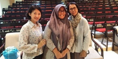 Memberikan Motivasi dan Memberdayakan Orangtua Tunggal Melalui Komunitas Perempuan Ungu