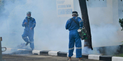 Cegah DBD, Mako Lantamal III Lakukan Fogging 