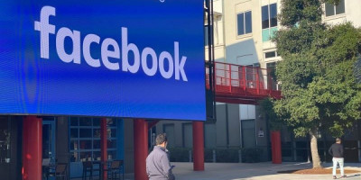 WFH, Facebook Kasih Bonus Rp 15,9 Juta Buat Karyawan