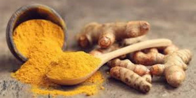 Membuat Jamu dari Temulawak dan Kunyit Asam untuk Kecantikan