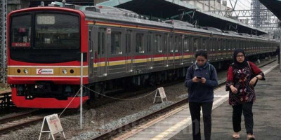 Catat, Mulai Besok Dilakukan Penyesuaian Jadwal Perjalanan KRL  