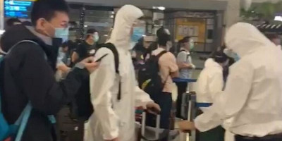 Video Tim Medis Asal Tiongkok Tiba di Indonesia Viral, Ini Faktanya