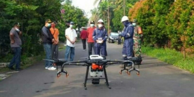 Gunakan Drone, Pemprov DKI Semprot Disinfentan di Sejumlah Wilayah