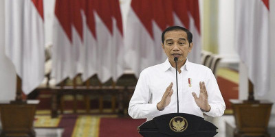 Presiden Minta Pembatasan Sosial Berskala Besar Dilakukan Lebih Tegas