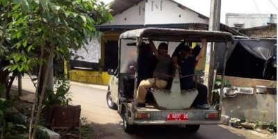 Keliling Wilayah, Pemkot Depok Imbau Warga Waspada Covid-19