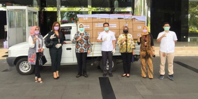 Ratusan Paket APD dari Sinar Mas Land Disalurkan ke Sejumlah RS 