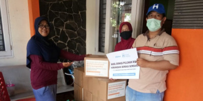 Paket Sembako Kitabisa Mulai Dibagikan ke Warga Bekasi