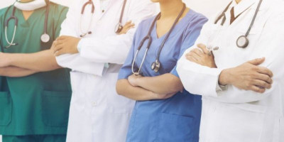 Dokter Kewalahan Tangani Pasien Corona, Pemerintah Diminta Umumkan Pasien yang Ditolak RS