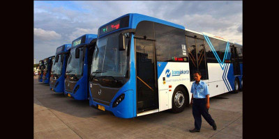 Transjakarta Operasikan Layanan Khusus Tenaga Medis