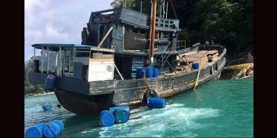 Puluhan Pengungsi Rohingya Tewas di Atas Kapal