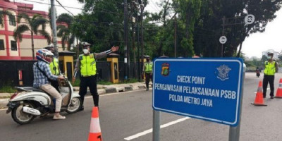 Jokowi Larang Mudik, Polisi Akan Sekat Jalan Keluar Masuk Jakarta