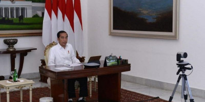 Jokowi Tunda PON 2020 di Papua