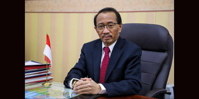 Mengenang Prof. Arief Budiman, Disiden Keras Kepala Tetapi Sentimentil