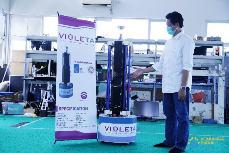 Robot Violeta Mudahkan Sterilisasi Ruangan Pasien Covid-19