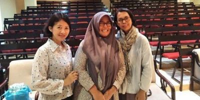Komunitas Perempuan Ungu, Mengembangkan Keterampilan Melalui Diskusi Online