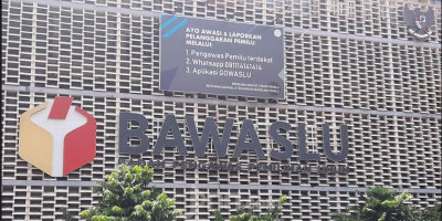 Bawaslu Temukan Unsur Politisasi Bansos Covid-19 di Empat Daerah