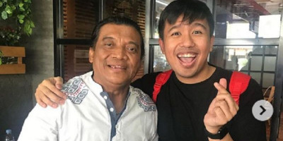 Joshua Suherman Kenang Foto Bersama Didi Kempot: Sugeng Tindak Pakde