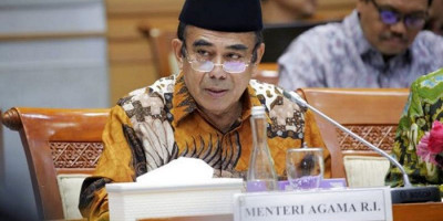 Menag Apresiasi Perayaan Waisak yang Penuh Kesederhanaan