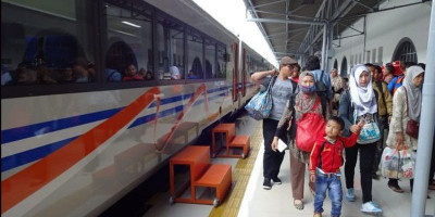 KAI Belum Jual Tiket Kereta Api Jarak Jauh