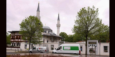 Muslim Jerman Kembali Ramaikan Masjid