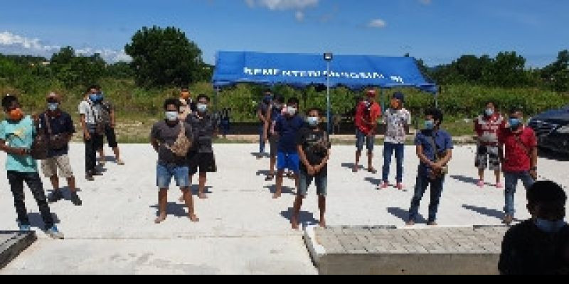 Bakamla RI Amankan 19 PMI ilegal di Perairan Tanjung Sauh Batam