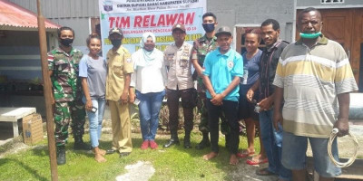 Personel Gabungan Kawal Penyaluran Bantuan Langsung Tunai di Pulau Mapia