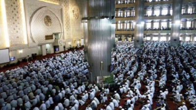Ini Ketentuan Salat Idul Fitri di Rumah Berdasar Fatwa MUI