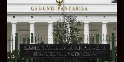 Kemlu Temukan Pengirim WNI ke Kapal LQYY 623, Ternyata Ilegal 
